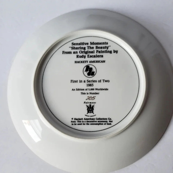 Sharing The Beauty" Artist Signed Collector Plate-Series Sensitive Moments - Picture 4 of 4